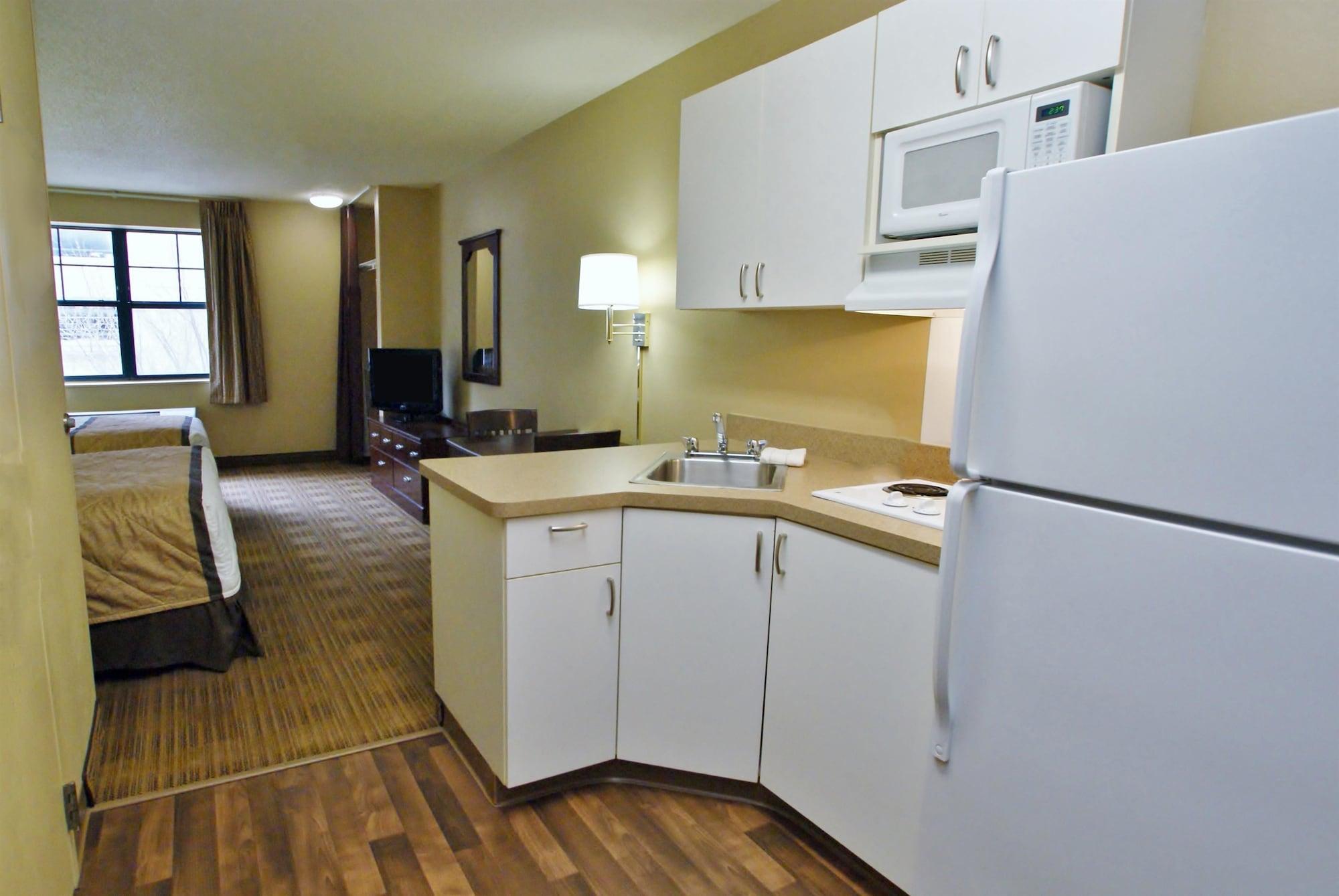เอ็กซ์เทนด์ สเตย์ อเมริกา ฟิลาเดลเฟียแอร์พอร์ต ทินิคัม บูเลอร์วาร์ด Hotel ภายนอก รูปภาพ